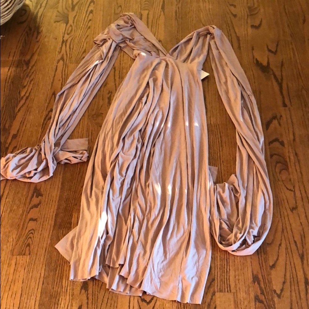 Long dress from lulus. Size small, never worn